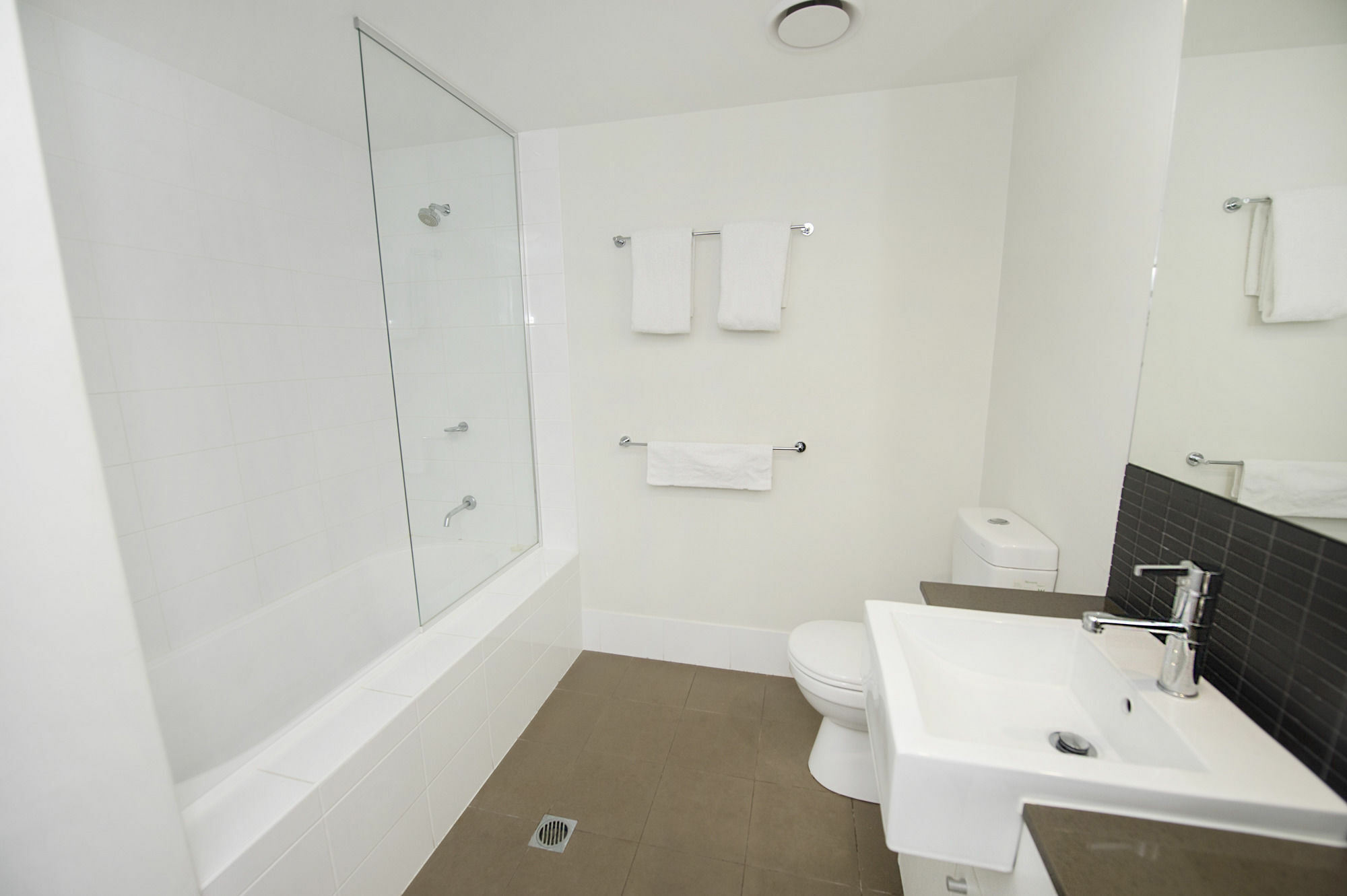 Curtis Central Apartments Official Gladstone Esterno foto